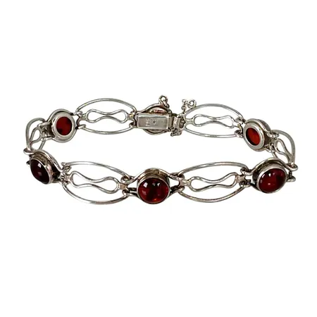 Vintage Armband silver 835/1000 Bärnsten, tillverkare FISCHLAND Tyskland, inre mått 18,5 cm, bredd 12 mm, säkerhetskedja, stenar utan anmärkning, fint skick  Vikt: 12,3 g