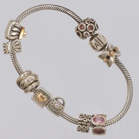 Armband Pandora med 9 berlocker, 19cm, 925/1000 silver Vikt: 45,7 g