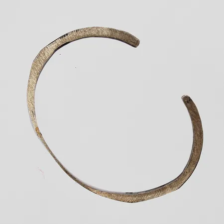 Armring innermått 70x53mm, bredd 3-16mm, Stockholm år 1972, silver 925/1000 Vikt: 26,4 g