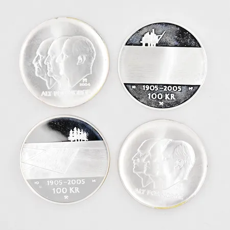 4 Mynt Alt for Norge nominellt värde 100kr Ø 39mm 1905 - 2005 plast etui silver 925/1000 Vikt: 135,5 g