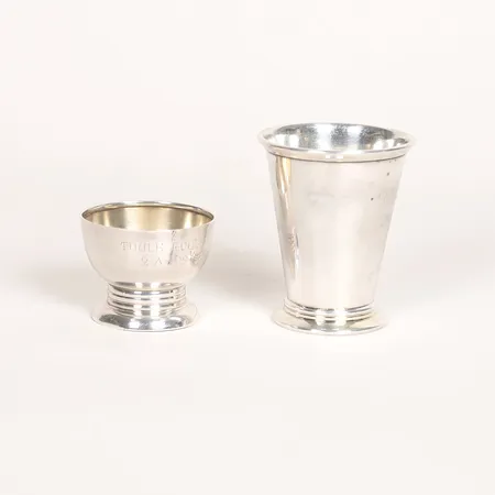 Två supkoppar höjd 4-7cm, gravyr, silver 925/1000 Vikt: 77,8 g