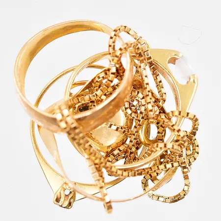 Diverse guld defekter 18K Vikt: 9,2 g