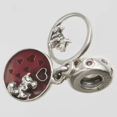 Berlock Disney x Pandora Musse Pigg & Mimmi Pigg Love and Kisses, 23,5x11mm, röda stenar, emalj, silver 925/1000 Vikt: 3,2 g