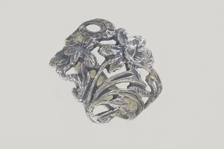 Ring stl:16½, bredd 14,5 mm, silver 925/1000  Vikt: 2,2 g