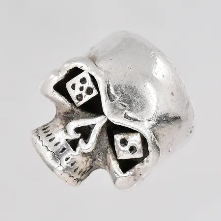 Ring döskalle stl:19½ silver 925/1000 Vikt: 31,7 g