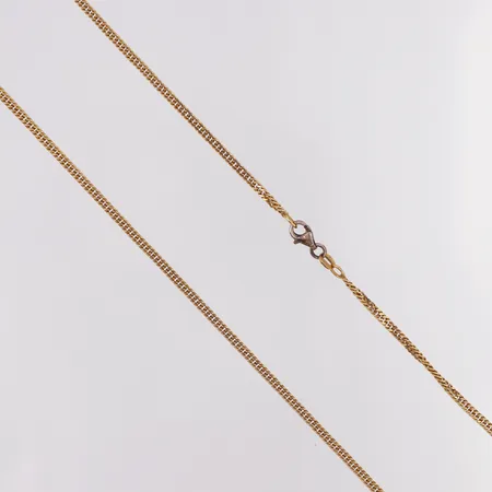 Kedja Pansar längd ca 48cm bredd 2,2mm, lås ej i guld 18K Vikt: 8,7 g