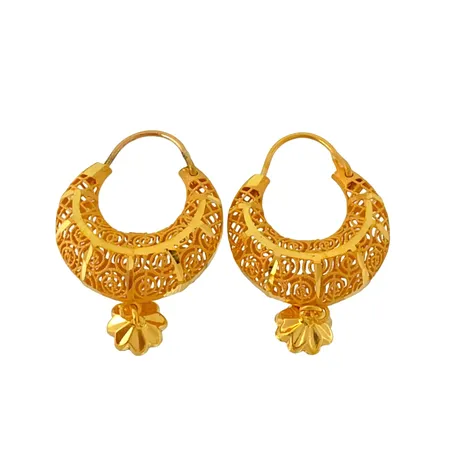 Örhängen Creoler i 21K guld, storlek 18x26 mm, tjocklek 7 mm, fint skick Vikt: 3,1 g