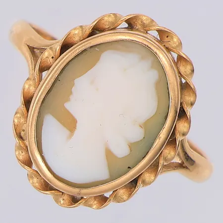 Ring Kamé stl:18, kattfot, 18K Vikt: 3,1 g