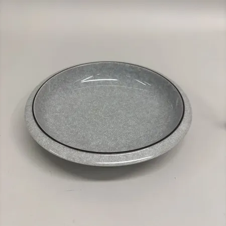 Fat Ø21cm, höjd 43mm, Royal Copenhagen, Danmark, krackelerad glasyr Skickas med paket.