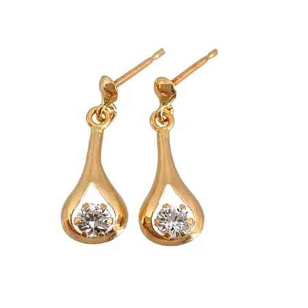 Örhängen i 18K guld med vita stenar, storlek 6x17 mm, ploppar saknas, fint skick, stenar utan anmärkning Vikt: 0,6 g