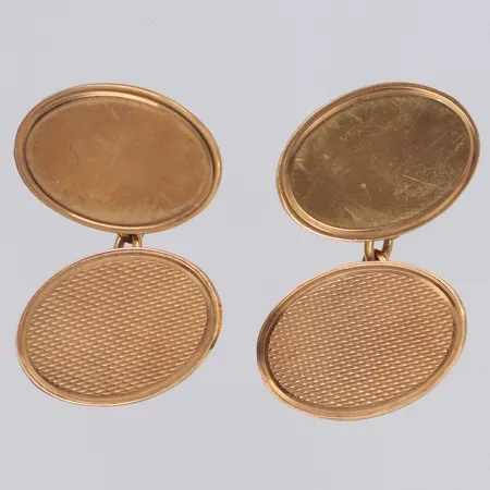 Ett par manschettknappar, längd 19mm, 9K Vikt: 7 g