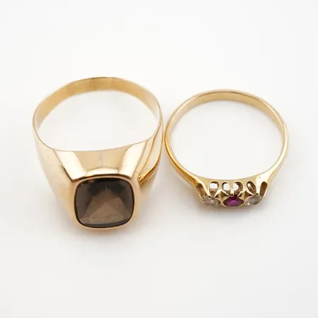 Diverse guld, 18k Vikt: 8,6 g