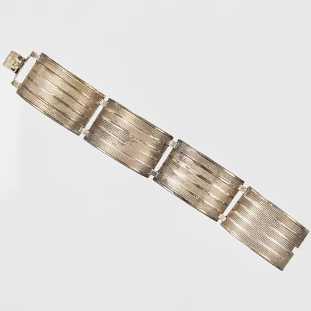 Armband med plattor, längd 18,5cm, bredd 26mm, silver 830/1000 Vikt: 24 g
