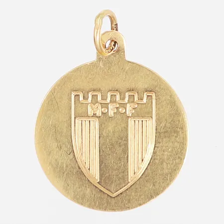 Hänge bricka med Malmö FF-emblem samt baksida med gravyr "1986" Ø16mm, 18K Vikt: 1 g