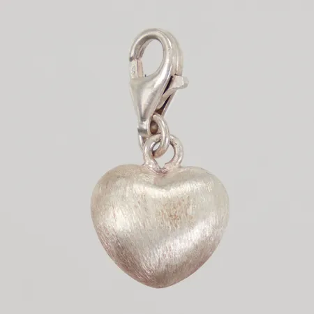 Berlock hjärta längd inklusive ögla 27,5mm, bredd 13,9mm, 925/1000 silver, Vikt: 1,9 g