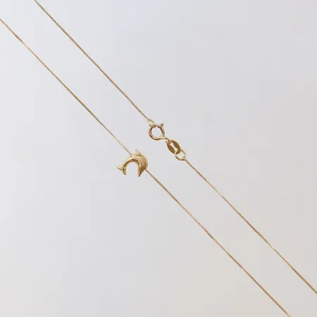 Kedja med integrerat hänge delfin längd 40cm bredd 0,5-6,5mm 14K.  Vikt: 0,8 g