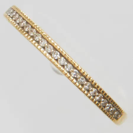 Ring med diamanter 23 x ca 0,005ct, stl:16½, bredd 1-2mm, GHA, 18K Vikt: 1,3 g
