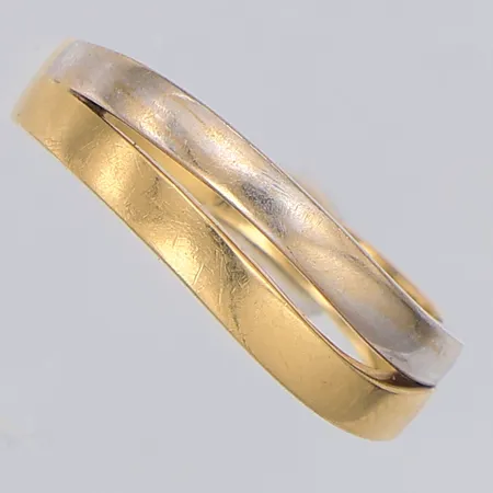 Ring tvåfärgad stl:17½, 18K Vikt: 4,4 g