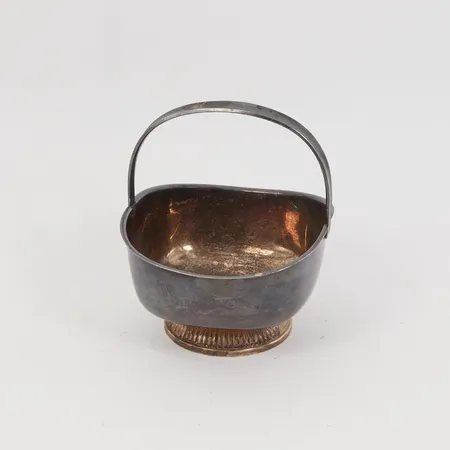 Bägare med handtag höjd 9cm bredd 7,5cm, Wilhelm Binder - Schwäbisch Gmünd, 925/1000 silver, Vikt: 70,5 g