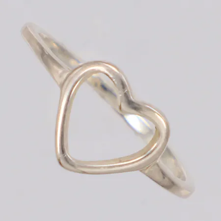 Ring hjärta stl:17¾, 925/1000 silver Vikt: 1,1 g