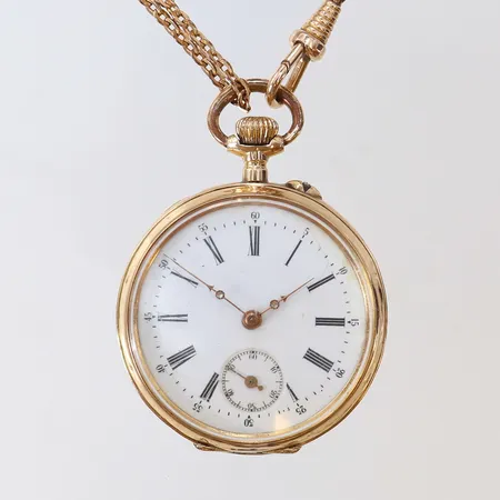 Fickur guld manuell inneboett i metall Ø34mm defekt skadad urtavla går ej 14K, kedja i gulmetall bruttovikt: 46,7g.