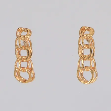 Ett par örhängen Bismarck längd 14mm, 18K Vikt: 1,3 g