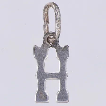 Hänge "H" 19mm, silver 925/1000 Vikt: 0,4 g