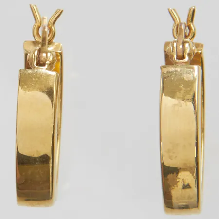 Örhängen ovala creoler ca längd 18mm, bredd 4mm, GHA, 18K Vikt: 1,8 g