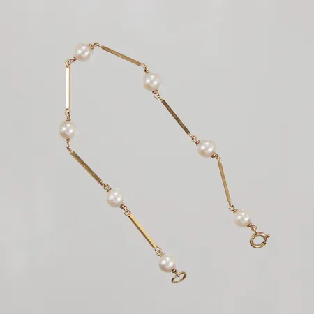Armband pärlor med stavar, 18cm, bredd 2-5mm, 18K. Bruttovikt: 5,3g Vikt: 0 g