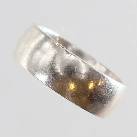 Ring slät stl:17¼ bredd 7mm Silver 925/1000. Vikt: 6,4 g