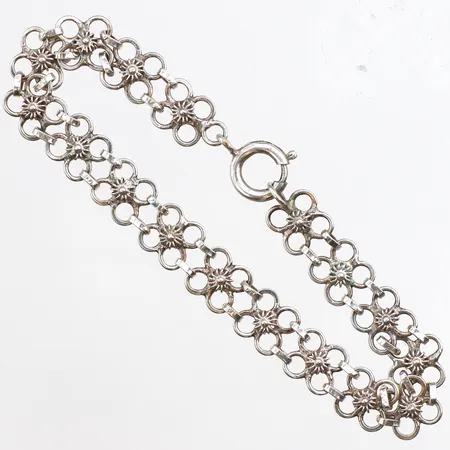 Armband, längd ca 17cm, bredd ca 8,2mm, 830/1000 silver. Vikt: 6,3 g