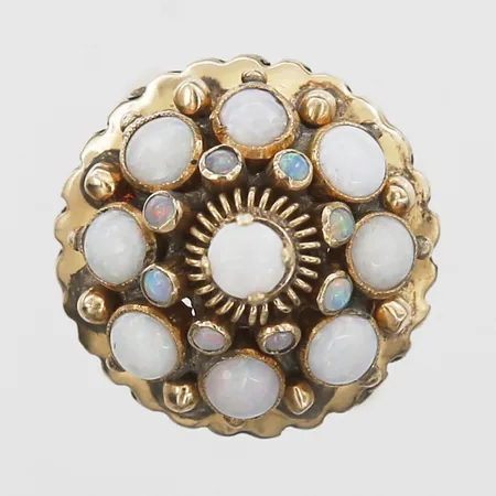 Ring med opaler, stl 16¾, bredd 2,5-18mm, höjd på krona 14mm, 14K. Vikt: 4,3 g