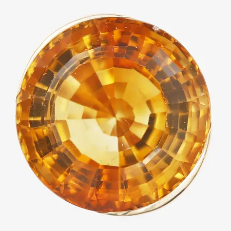 Ring med citrin ca 32.00ct, Bengt Liljedal Formgivare & Silversmed, Stockholm år 1966, mindre nagg på sten, 18K guld, etui, beräknad guldvikt: 18,6g, bruttovikt: 25,0g.