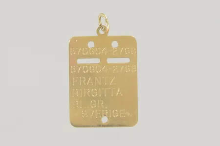 Bricka, graverad 18K   Vikt: 1,5 g