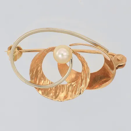 Brosch odlad pärla Ø4,4mm 26mm Guldfynd, 18K Vikt: 2,2 g