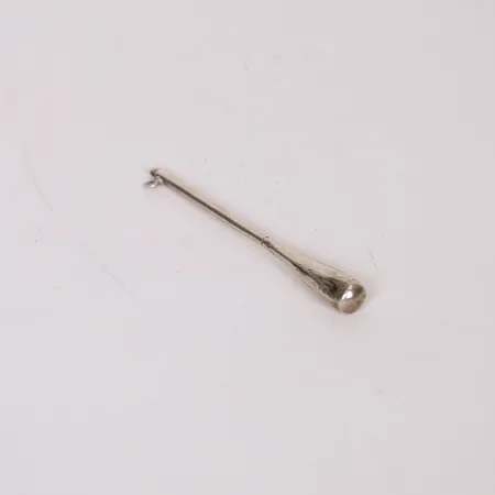 Del av verktyg, längd 10cm, bredd 11mm, bucklig, silver 830/1000. Vikt: 6 g