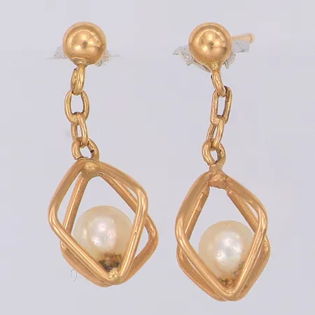 Örhängen 20mm odlade pärlor, 18K Vikt: 2,1 g