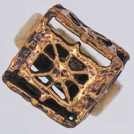 Ring Pentti Sarpeneva Finland genombrutet mönster stl:17½ justerbar storlek, brons