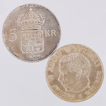 2 Mynt Gustaf VI Adolf 1954-1955 nominellt värde 5kr, silver 400/1000 Vikt: 36,2 g