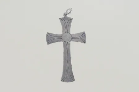 Hänge Kors längd 4x2 cm, silver  Vikt: 1 g