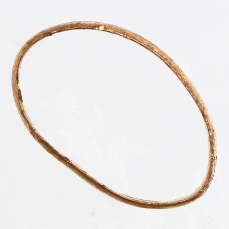 Ring, defekt, gravyr, 18K. Vikt: 3,2 g