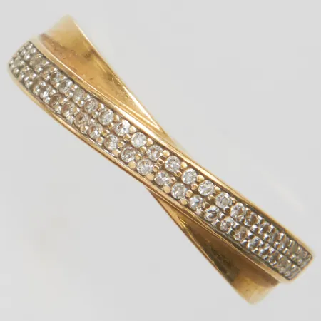 Ring med åttkantslipade diamanter 52 x ca 0,005ct stl:17, bredd: 2-5mm, GHA, 18K Vikt: 2,9 g