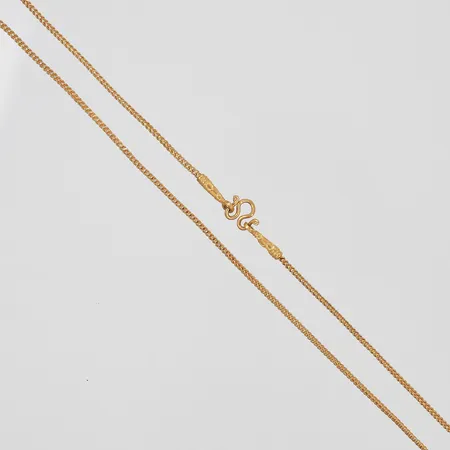 Kedja Thaiguld, 1 Baht, något bucklig, längd 61cm, bredd 5mm, stämplad 96,5% för 23,16K guld Vikt: 15,1 g
