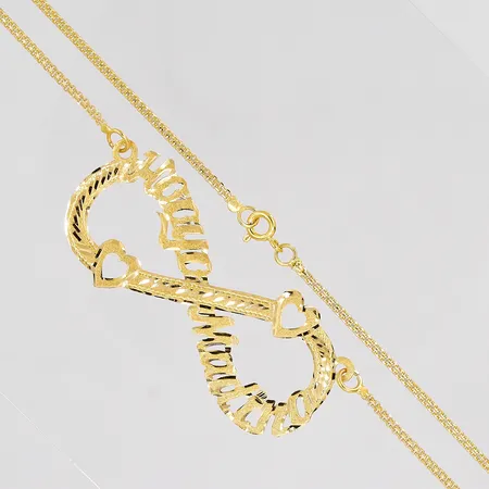 Collier med namnhänge längd 51cm 21K Vikt: 9,3 g