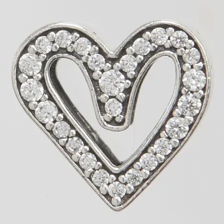 Berlock Pandora hjärta, 11x11,3mm, cubic zirconia, silver 925/1000 Vikt: 2,2 g