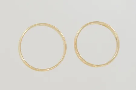Ringar, graverad 18K Vikt: 6,3 g