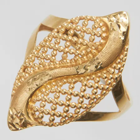 Ring med genombrutet mönster, stl:17, bredd: 2,2-24,5mm, 18K Vikt: 2 g