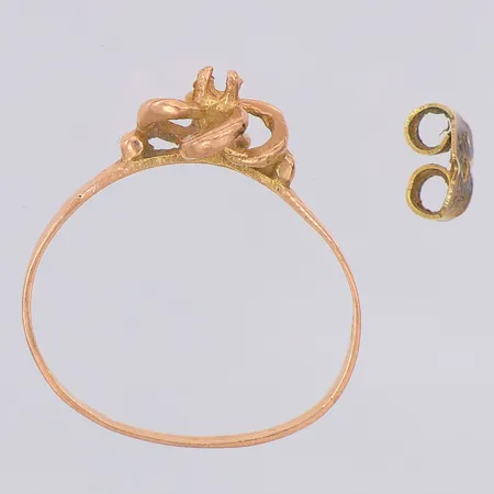 Ring defekt & udda snurrebuss 14K Vikt: 1,4 g