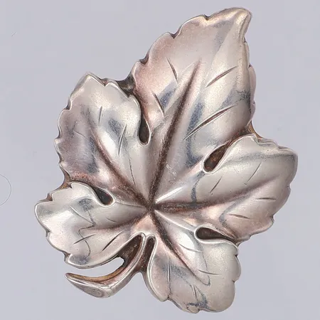Brosch löv 45mm, silver 835/1000 Vikt: 4,1 g