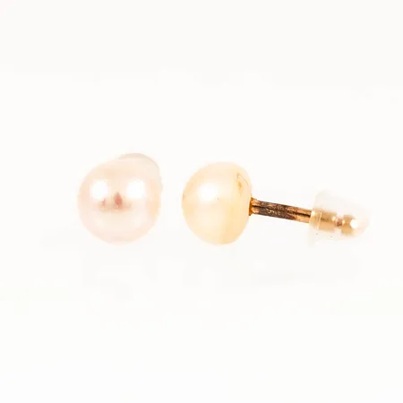 Örhängen med odlade halvpärlor Ø5,7mm, snurrebussar saknas, men nya i plast medföljer, 18K 0,6g. 